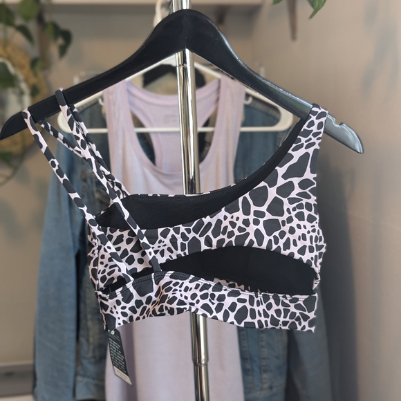 NWT Onzie Flo Ride Bra in Rose Giraffe - Activewear, Workout, Running Sports Bra - Picture 8 of 14